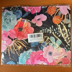 NWT Floral mousepad, 9.5x 7.75”